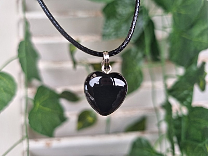 black heart locket necklace