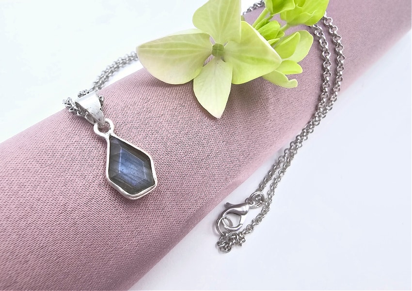 Labradorite Gemstone Necklace South Africa, online cape town crystal shop