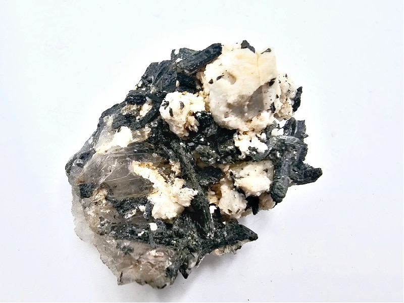 aegirine cluster, crystal, black and white, cluster