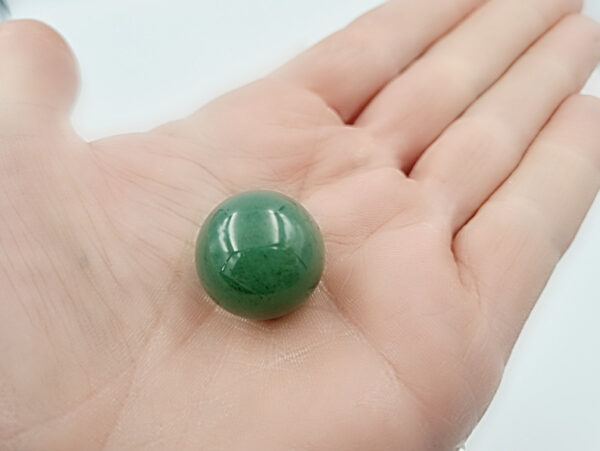 Green Aventurine Sphere (2cm)