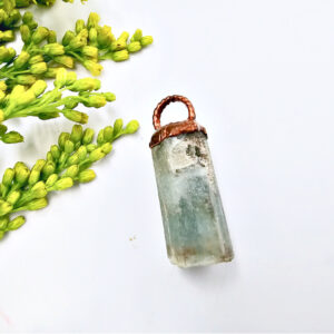 aquamarine copper pendant, crystal, blue, pendant, copper, gemstone