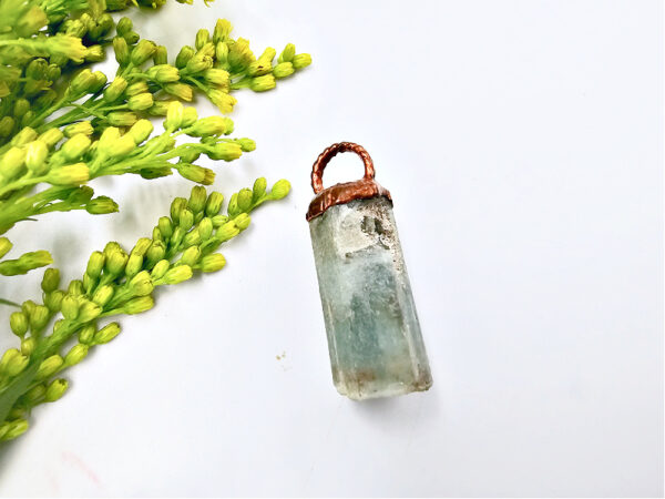 aquamarine copper pendant, crystal, blue, pendant, copper, gemstone