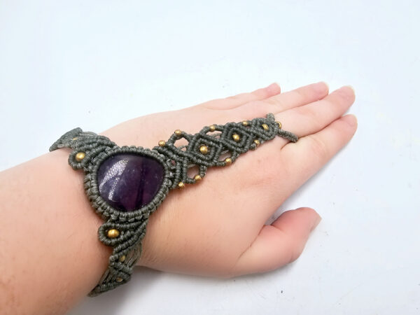 Macrame Hand Bracelet Grey (Amethyst)