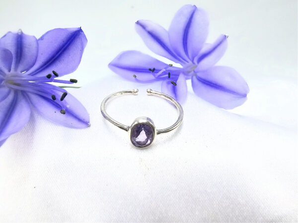 Amethyst Oval Faceted Ring (925 Silver)