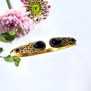 Black Onyx Brass Bracelet, yellow brass, black onyx