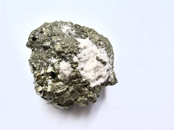 Pyrite Cluster A Grade - B (179g) Quartz Clusters - Image 2