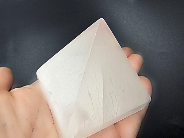 Selenite Pyramid - Image 2