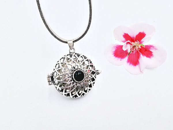 *Harmony Bell Necklace Black Onyx (Opens)