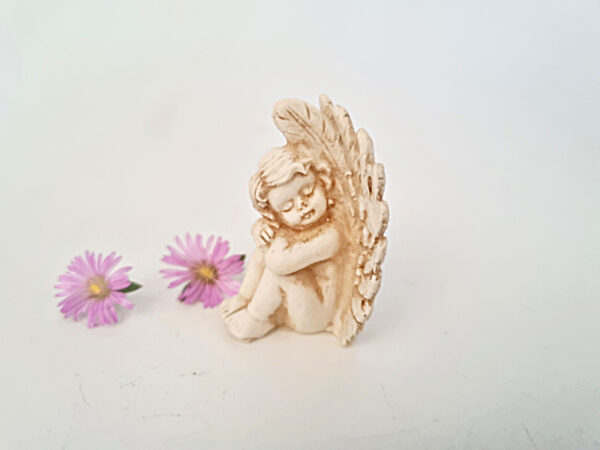 Mini Sitting Angel (5cm)