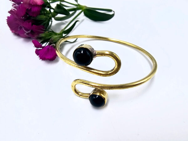 Double Spiral Black Onyx Bangle (Brass)