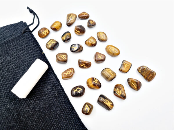 Rune Stones  Set (Tigers Eye)