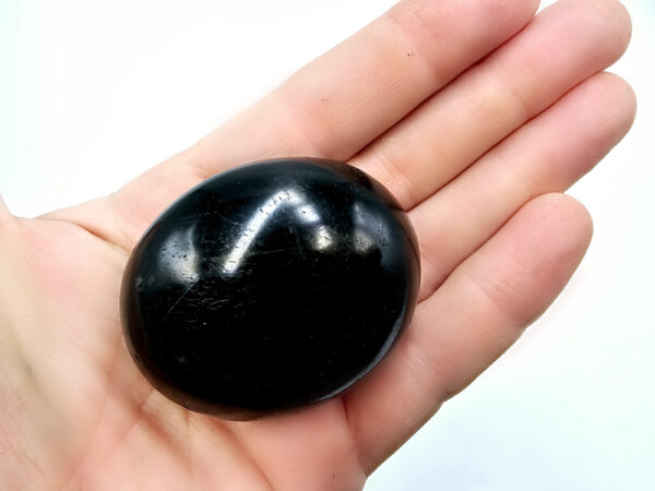 Black Tourmaline Palm Stone F (126g)