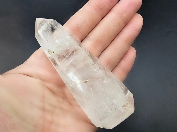 Clear Quartz Polished Point G (116g) - Image 2