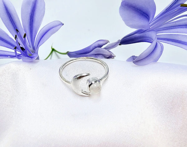 Moonstone Moon Ring (925 Silver)