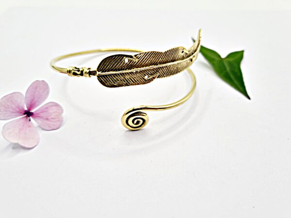 Feather Bangle (Brass)