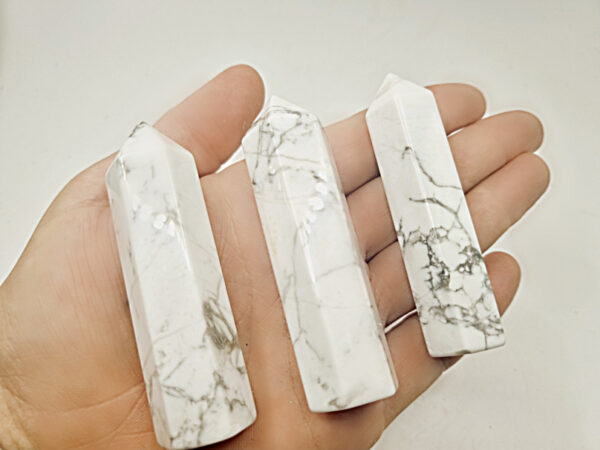 White Howlite Crystal Point (8cm) - Image 2