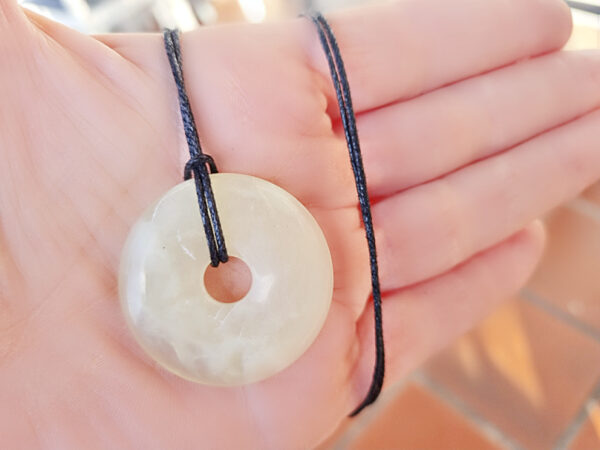 New Jade Pi Stone Donut 35mm - Image 2