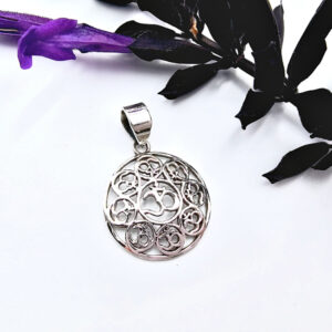 Round Detailed OM Pendant (925 Silver)