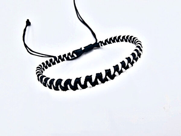 String Bracelet (Black) Adjustable