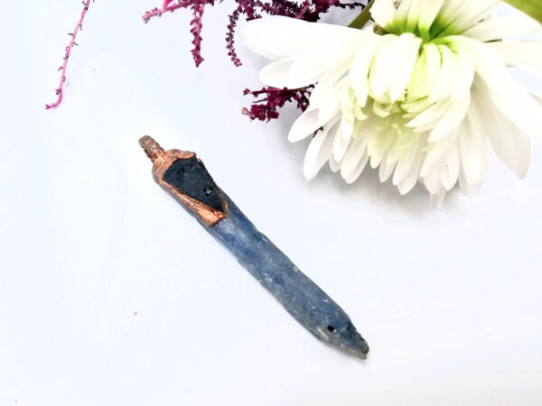 Blue Kyanite & Moldavite Copper Pendant