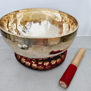 Brass Singing Bowl - Handmade & Hammered (06) 24cm
