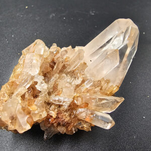 Clear Quartz Cluster O (70g)
