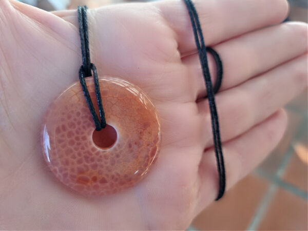 Fire Agate Pi Stone 35mm - Image 2