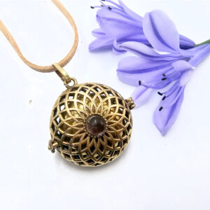Harmony Bell Necklace Amethyst Brass (Opens)