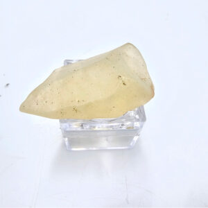 libyan desert glass rough piece
