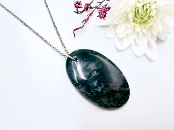 Moss Agate Oval Necklace