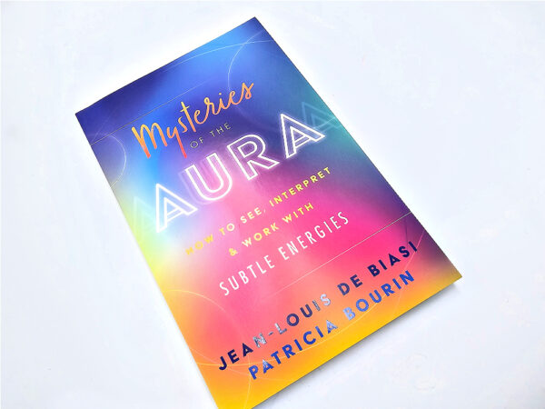 Mysteries of the Aura (Jean-Louis De Biasi)