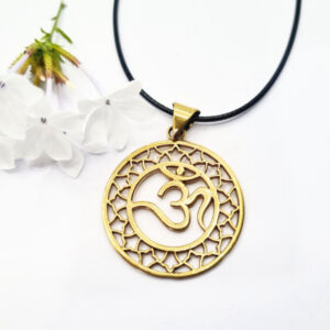Round OM necklace (Brass)