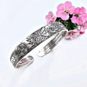 Pi Xiu Feng Shui Bangle with Lucky Coins