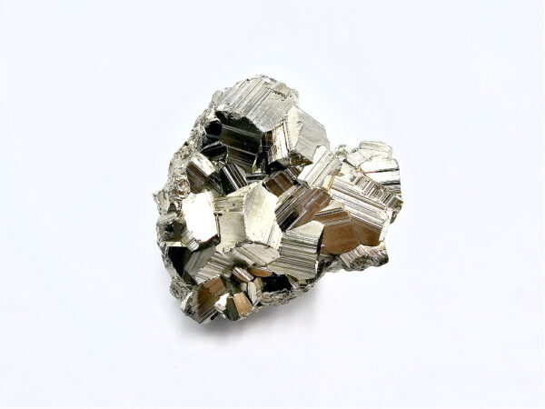 Pyrite cluster cubes