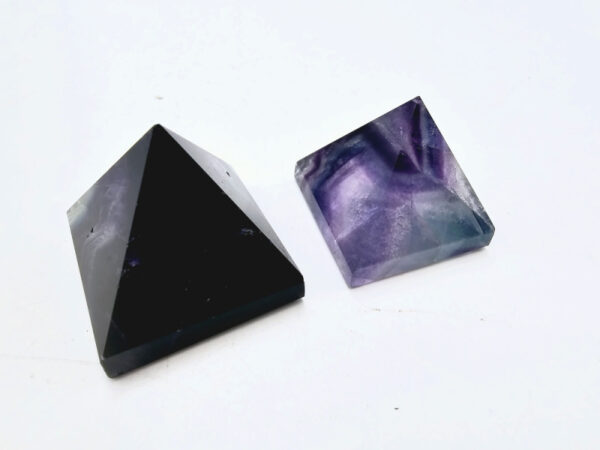 Rainbow Fluoride Pyramid (3cm)