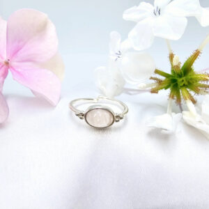 Rose Quartz Oval Ring With Circles (925 Silver)