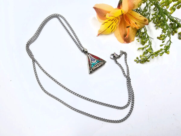 Tibetan Necklace Triangle Dot - Image 2