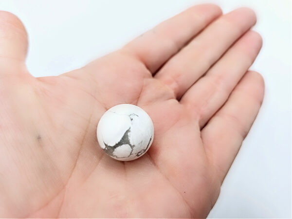 White Howlite Sphere (2cm)
