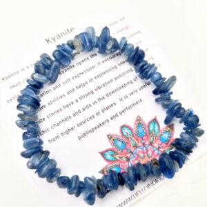 Kyanite Chips Bangle