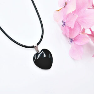 Onyx Heart Necklace (1.5cm)