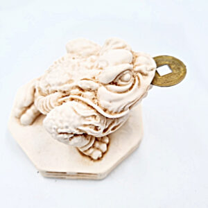 Money Frog Statue White (7cm)