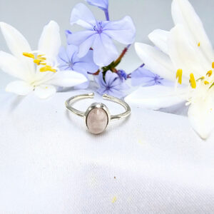 Rose Quartz Oval Ring (925 Silver)