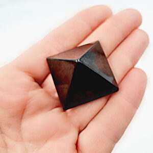Shungite Pyramid (3cm)