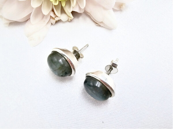 Oval Earrings Labradorite (925 Silver) - Image 2