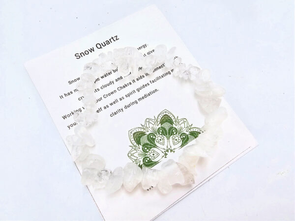 Snow Quartz Chips Bangle