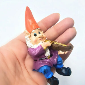 Gnome Playing Violin Pot Hanger (9cm)