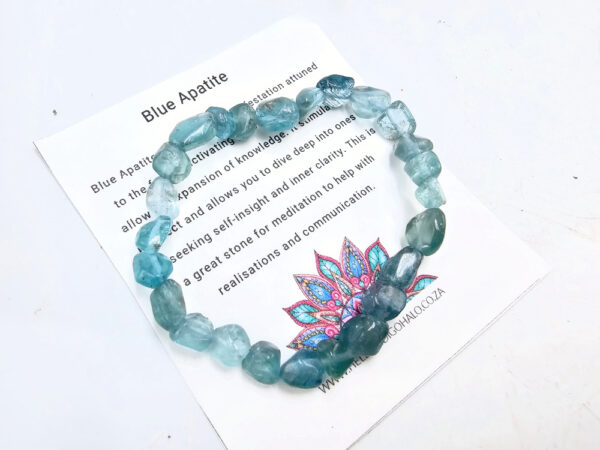 Blue apatite stone nugget bangle