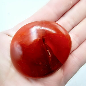 Carnelian Palm Stone B (76g)