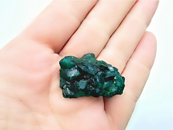 Dioptase Specimen I (11.7g) - Image 2