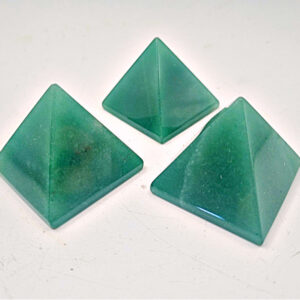 Green Aventurine Pyramid (3cm)